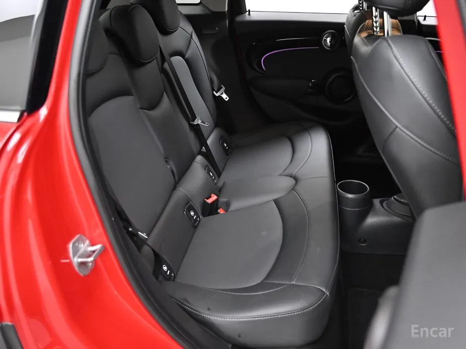 Фото 12 - Mini Cooper