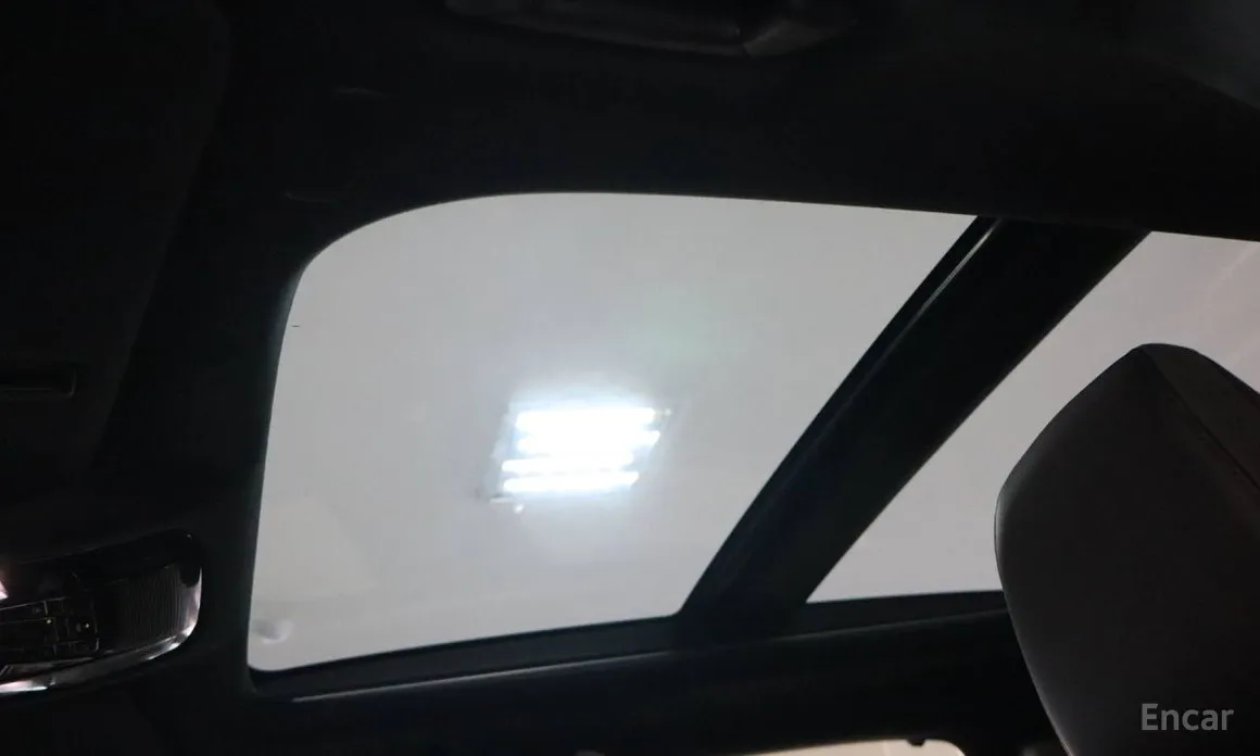 Фото 13 - Lexus RX