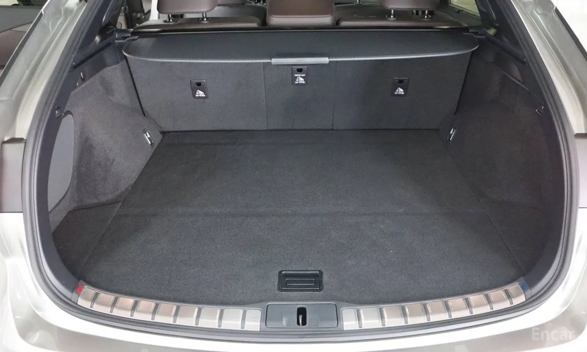 Фото 14 - Lexus RX