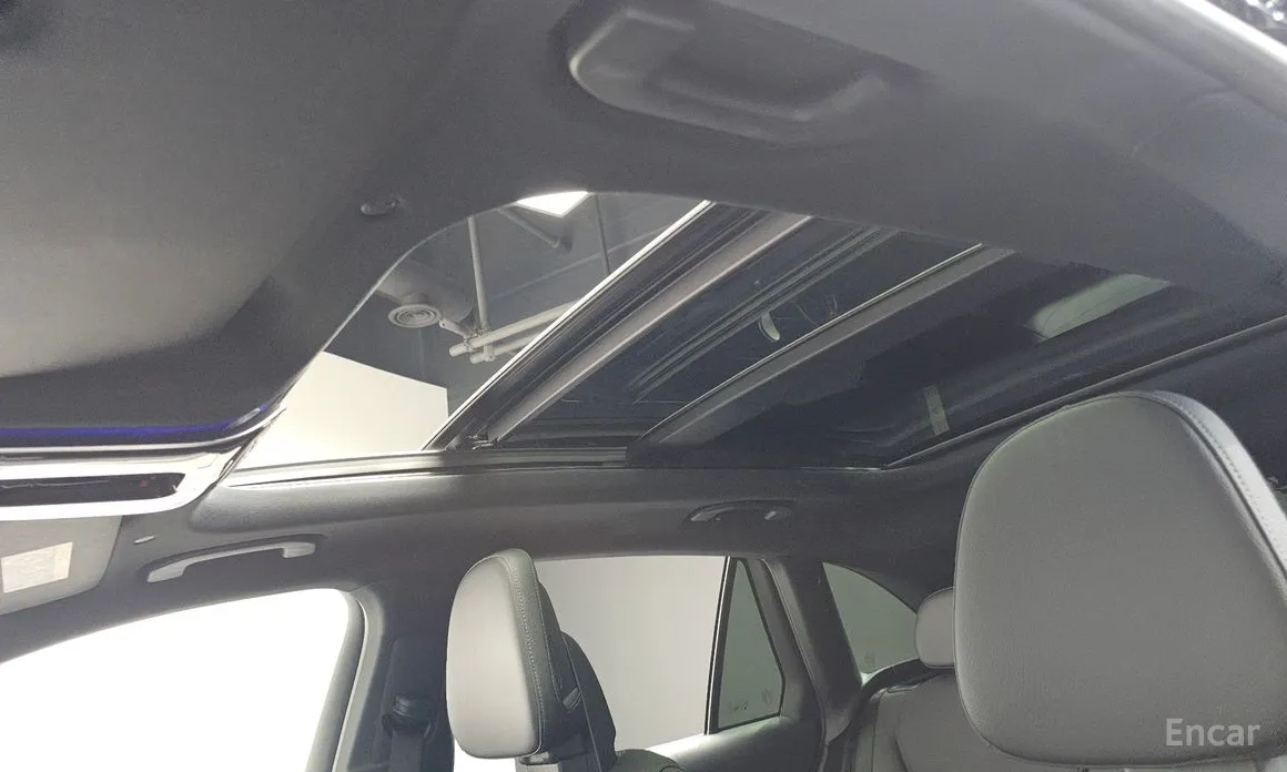 Фото 19 - Mercedes-Benz GLC-Class