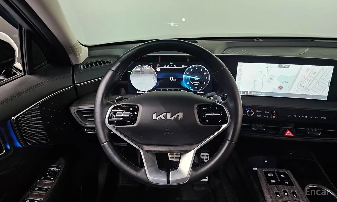 Фото 14 - Kia K8