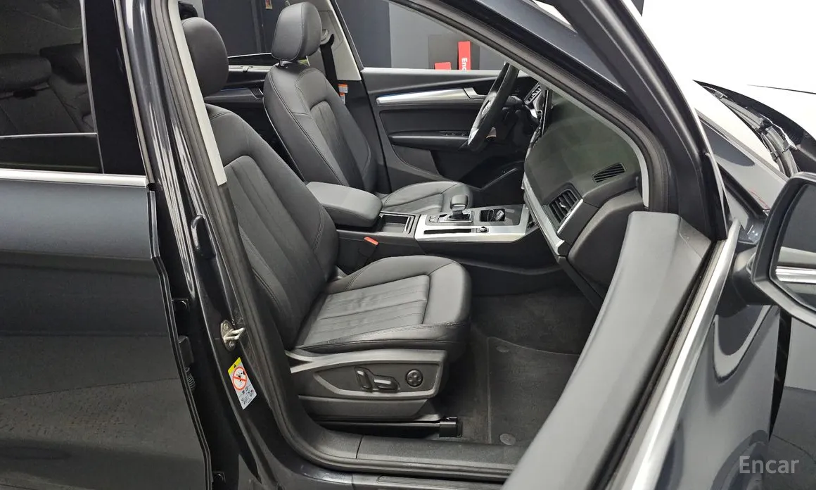 Фото 12 - Audi Q5