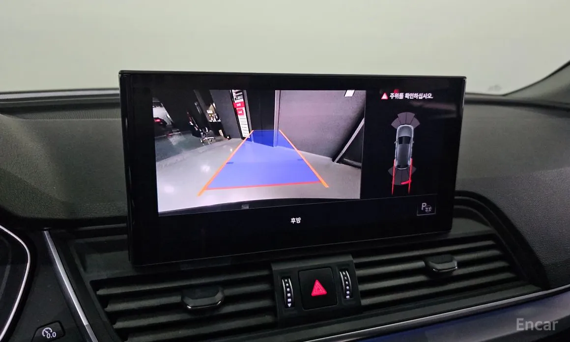 Фото 17 - Audi Q5