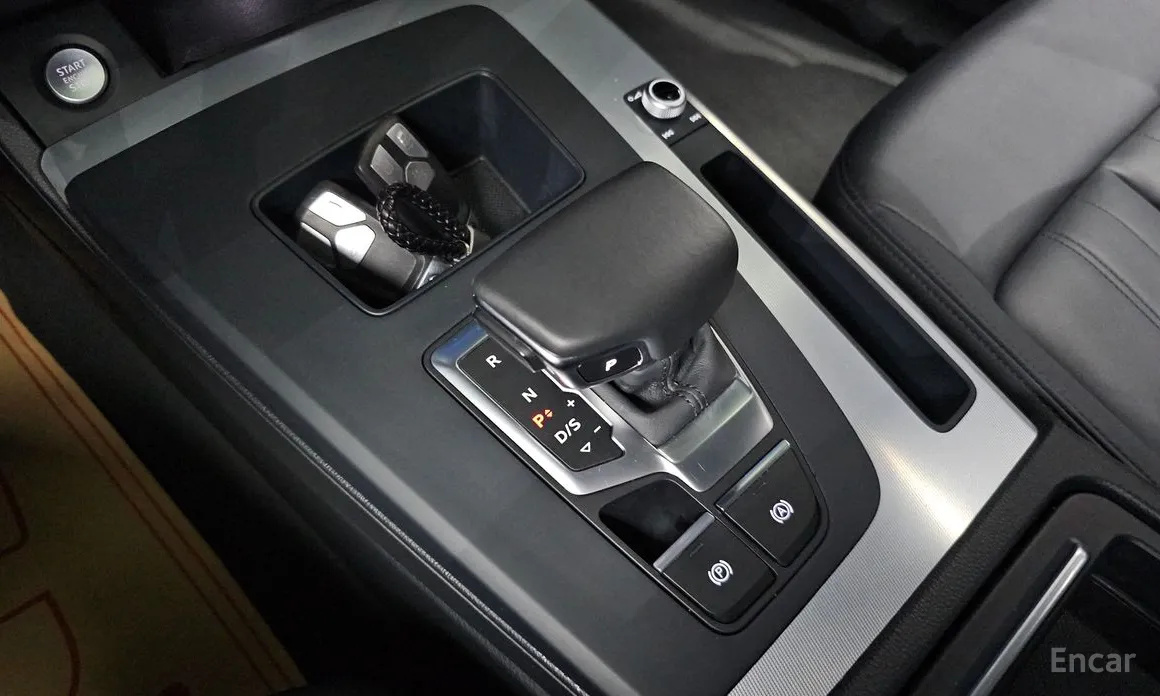 Фото 9 - Audi Q5