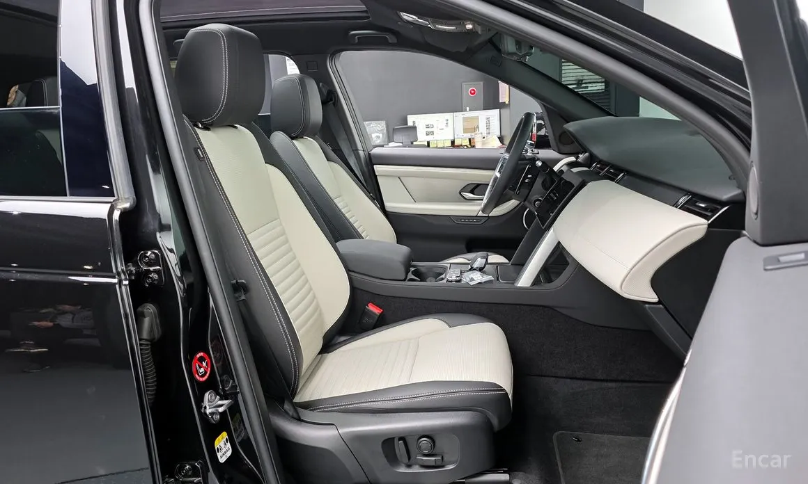 Фото 10 - Land Rover Discovery Sport