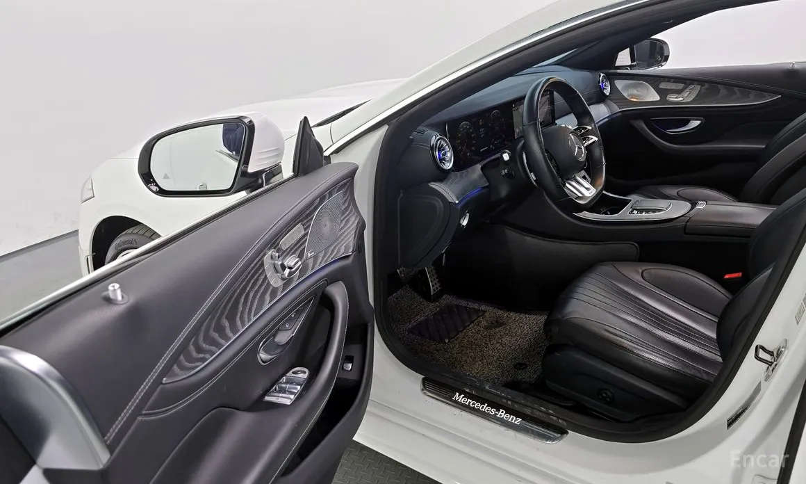 Фото 10 - Mercedes-Benz CLS-Class