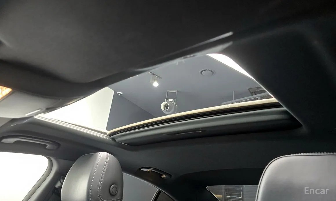 Фото 18 - Mercedes-Benz CLS-Class