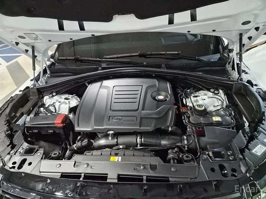 Фото 19 - Land Rover Range Rover Velar