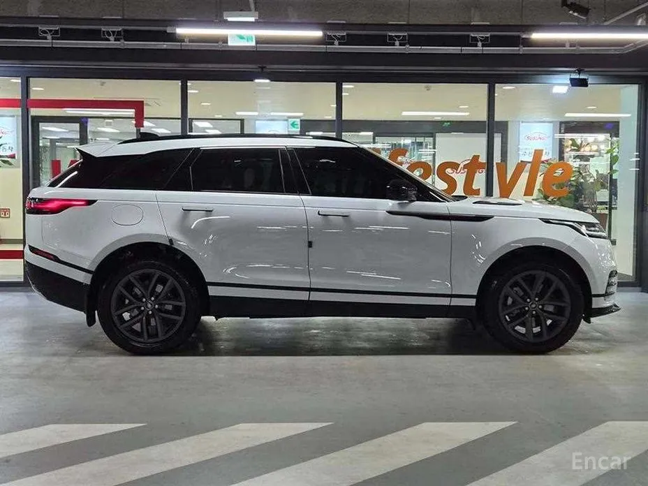 Фото 3 - Land Rover Range Rover Velar