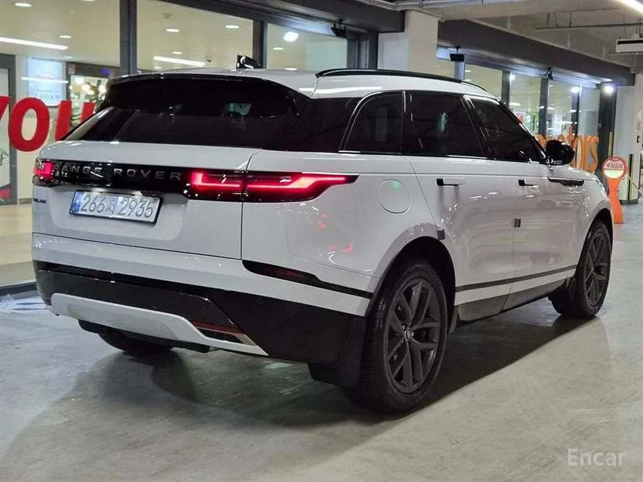 Фото 4 - Land Rover Range Rover Velar
