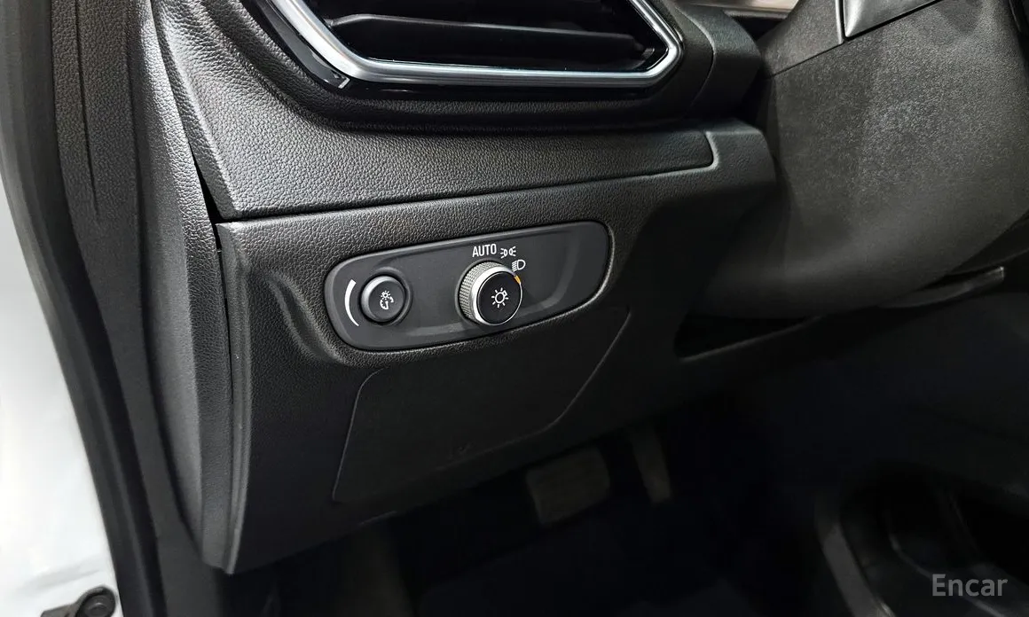 Фото 16 - Chevrolet Bolt EV