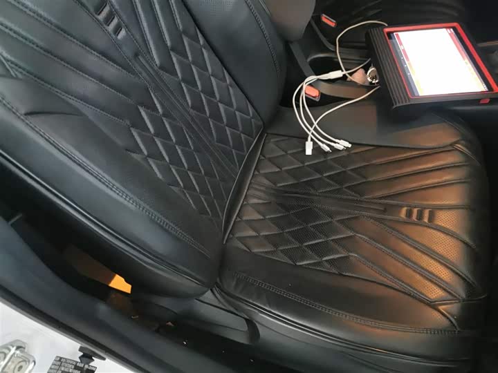 Фото 25 - Toyota Corolla