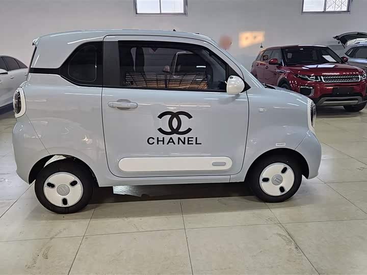 Фото 29 - Bestune Pony