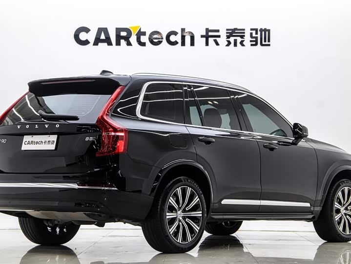 Фото 6 - Volvo XC90