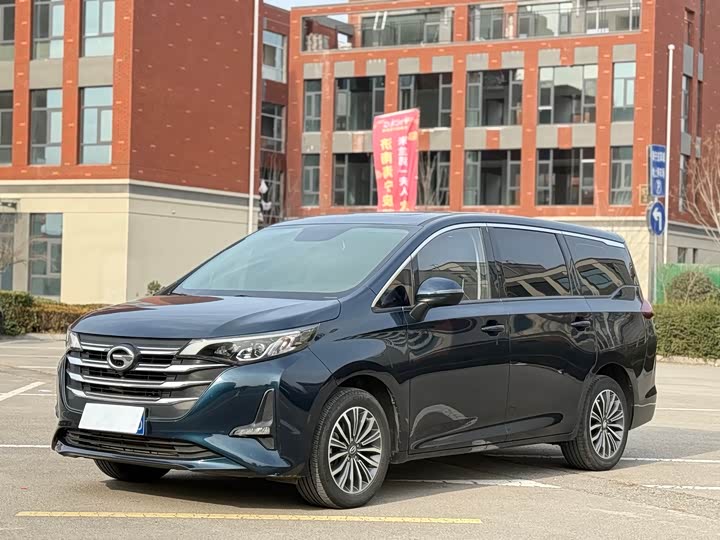 Фото 1 - GAC Trumpchi M6