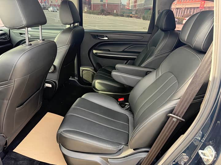 Фото 5 - GAC Trumpchi M6