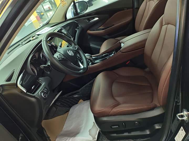 Фото 15 - Buick Envision Plus