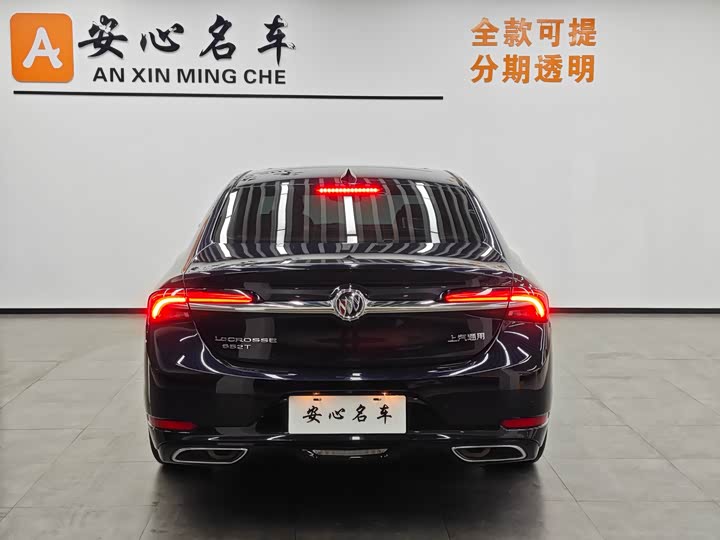 Фото 4 - Buick LaCrosse