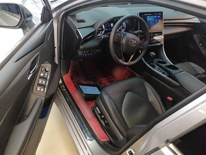 Фото 16 - Toyota Avalon