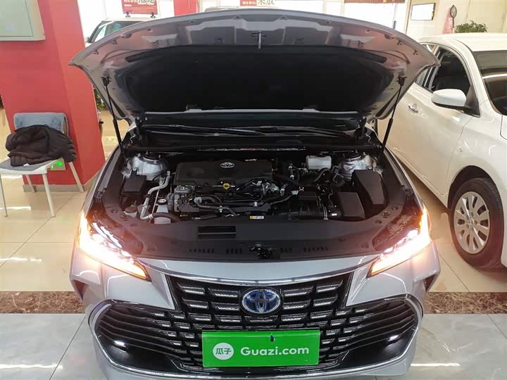 Фото 20 - Toyota Avalon