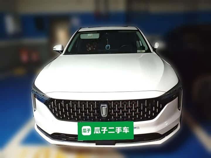 Фото 24 - Bestune B70