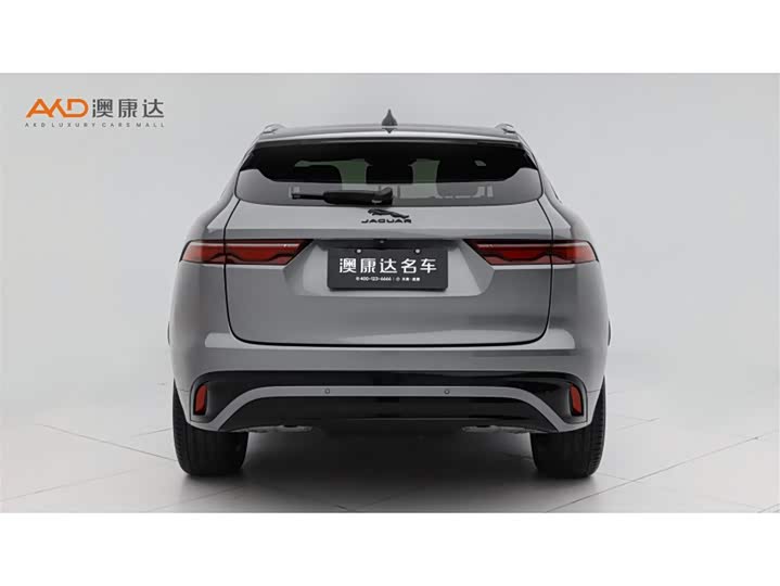 Фото 4 - Jaguar F-Pace