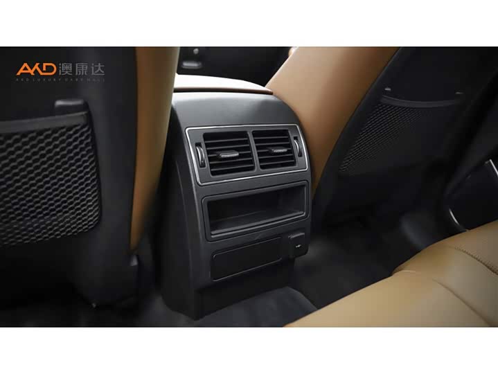 Фото 9 - Jaguar F-Pace