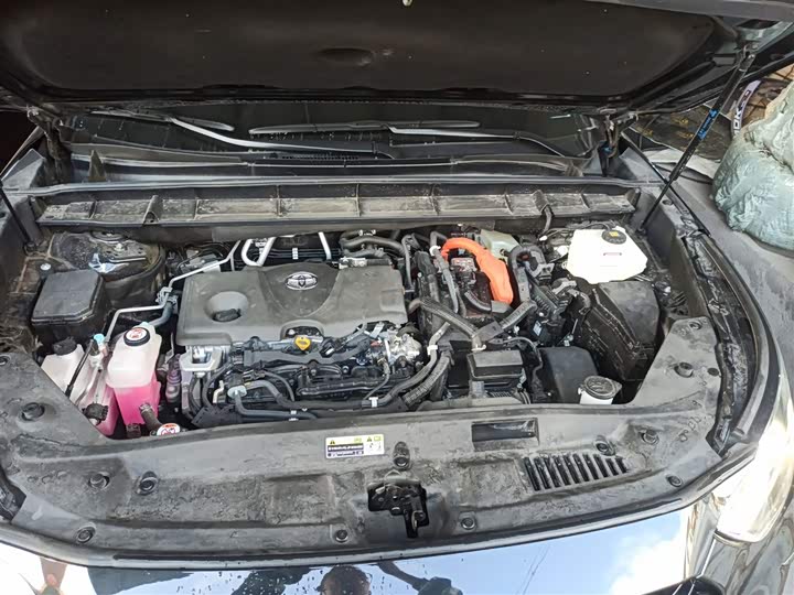 Фото 20 - Toyota Crown Kluger