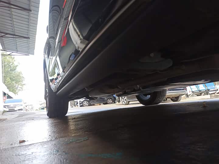 Фото 21 - Toyota Crown Kluger