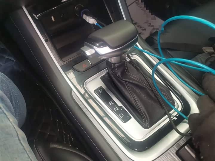 Фото 14 - Changan Raeton CC