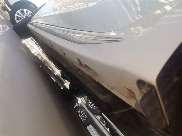 Фото 22 - Changan Raeton CC