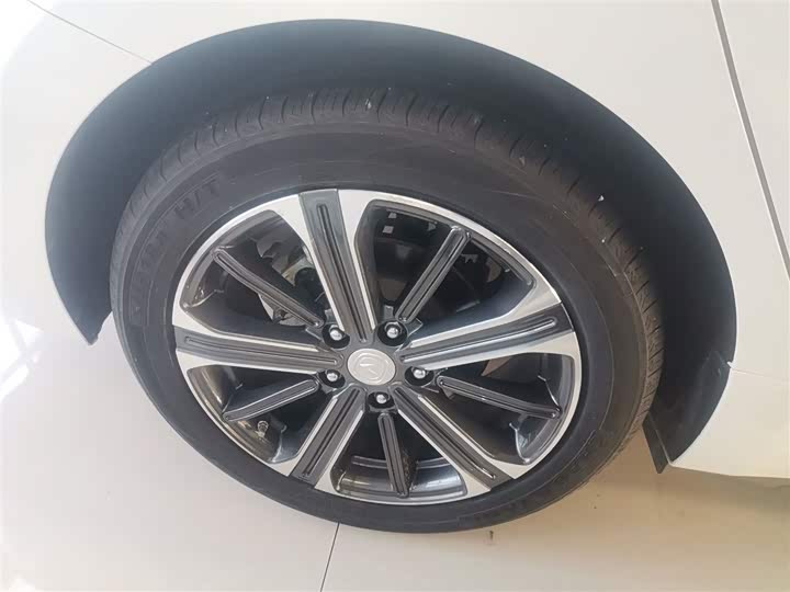 Фото 26 - Changan Raeton CC