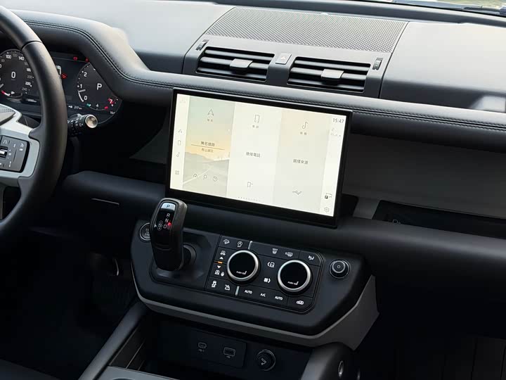 Фото 22 - Land Rover Defender