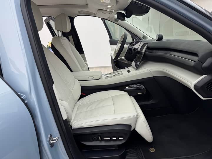 Фото 12 - Nio ES7