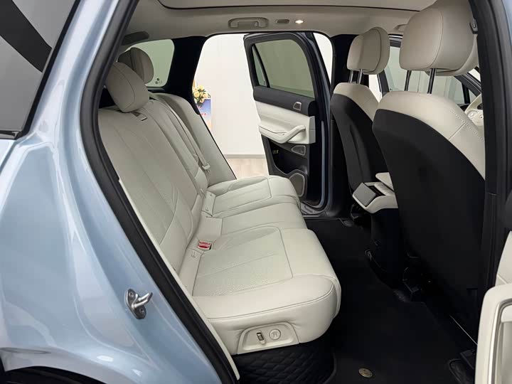 Фото 14 - Nio ES7