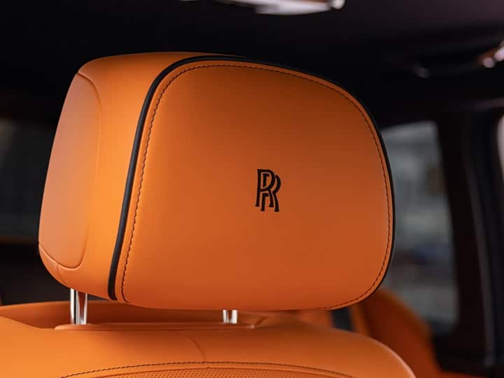 Фото 21 - Rolls-Royce Cullinan