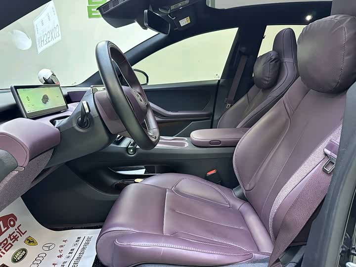 Фото 8 - Nio ET5T