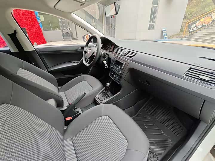 Фото 4 - Volkswagen Santana