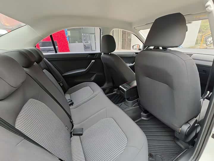 Фото 6 - Volkswagen Santana