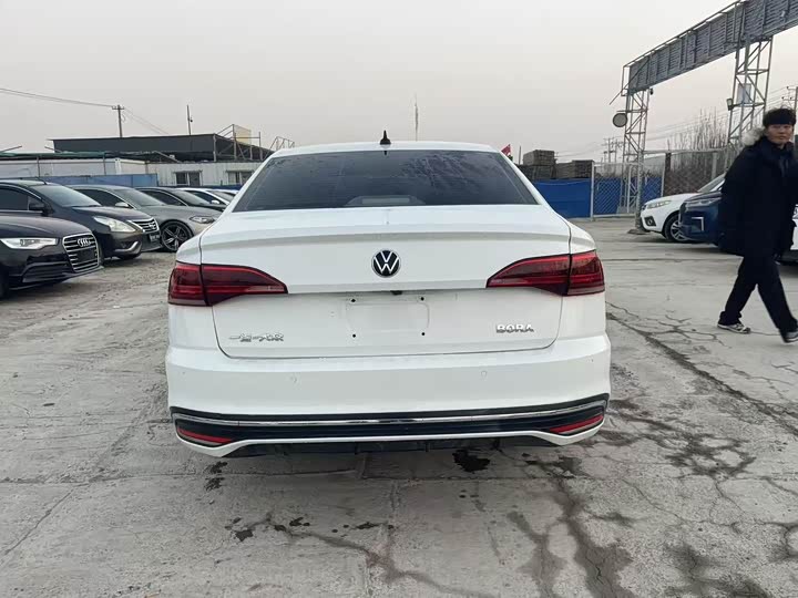 Фото 3 - Volkswagen Bora