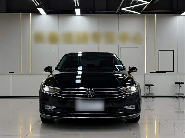 Фото 3 - Volkswagen Magotan