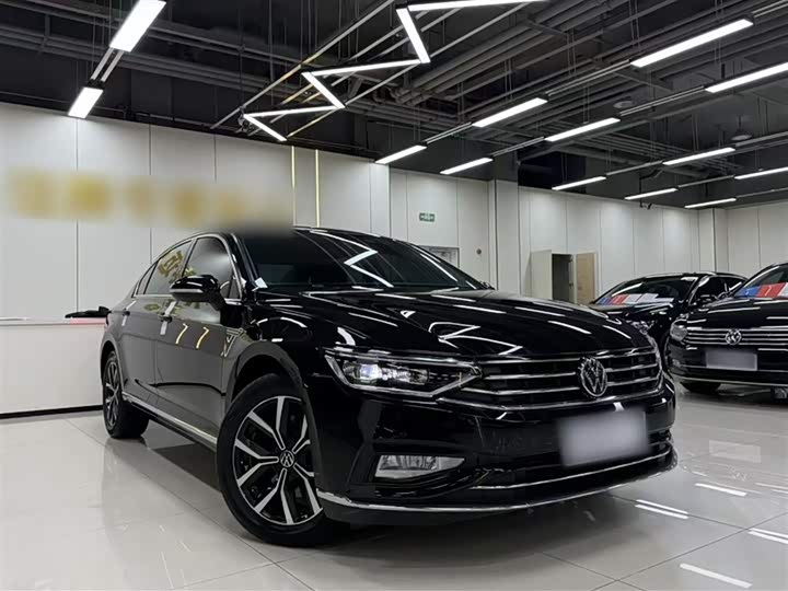 Фото 4 - Volkswagen Magotan