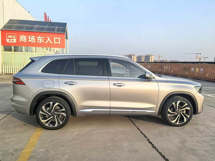 Фото 7 - Geely Monjaro