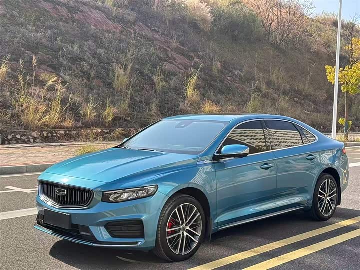 Фото 1 - Geely Preface