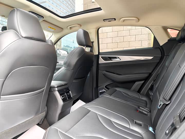 Фото 6 - Changan CS85 Coupe