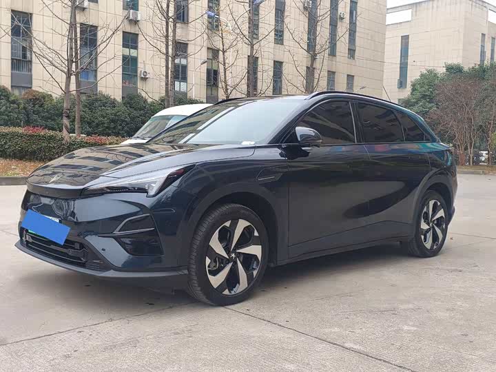 Фото 3 - BAIC Arcfox Alpha T5