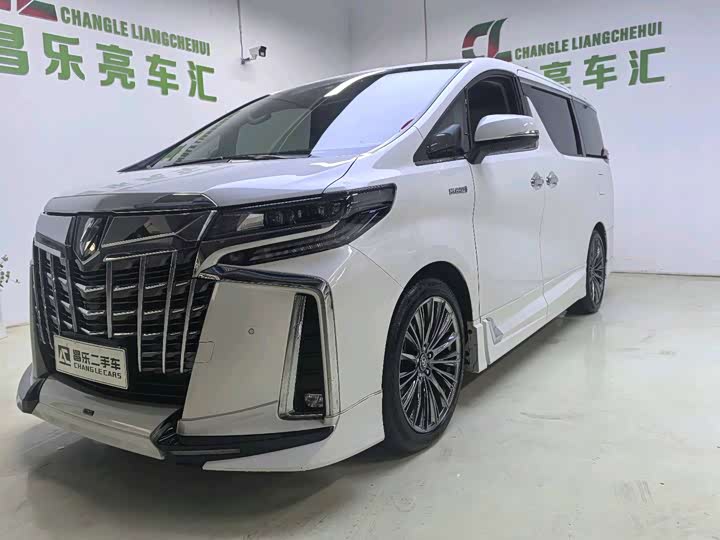 Фото 2 - Toyota Alphard