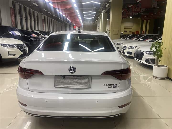 Фото 7 - Volkswagen Sagitar L