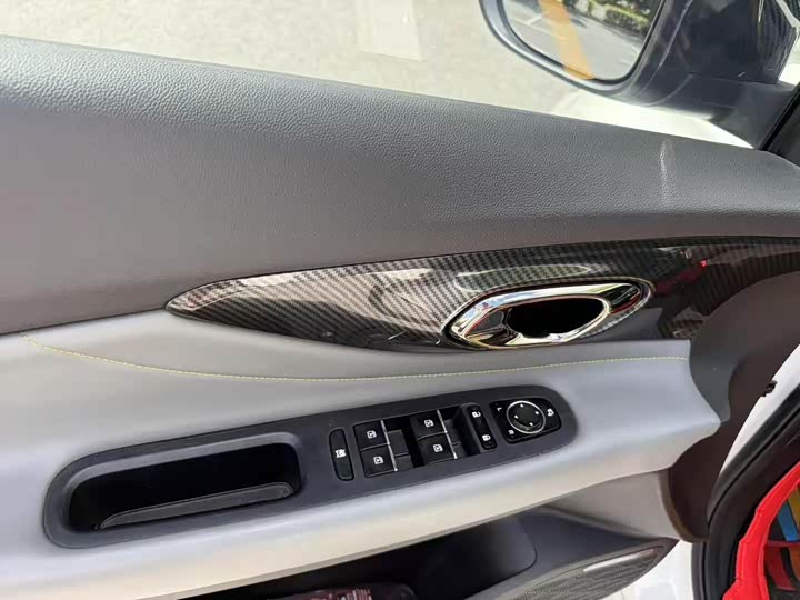 Фото 14 - GAC Trumpchi Empow R