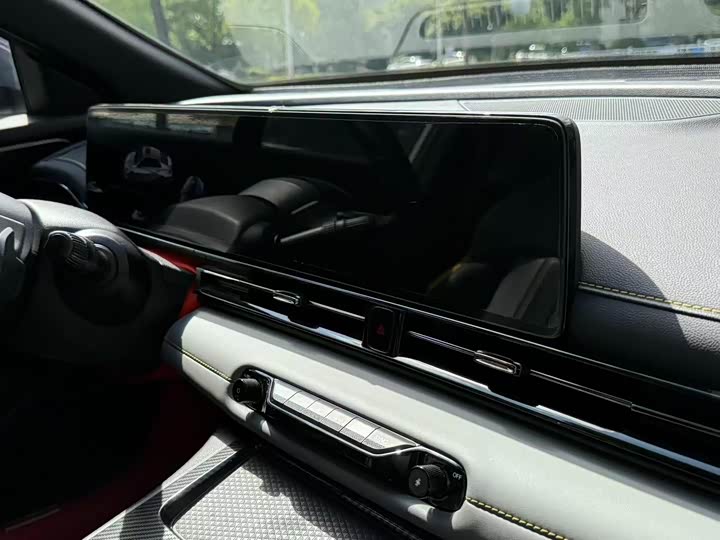 Фото 15 - GAC Trumpchi Empow R